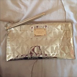 NWOT MK Gold Wristlet